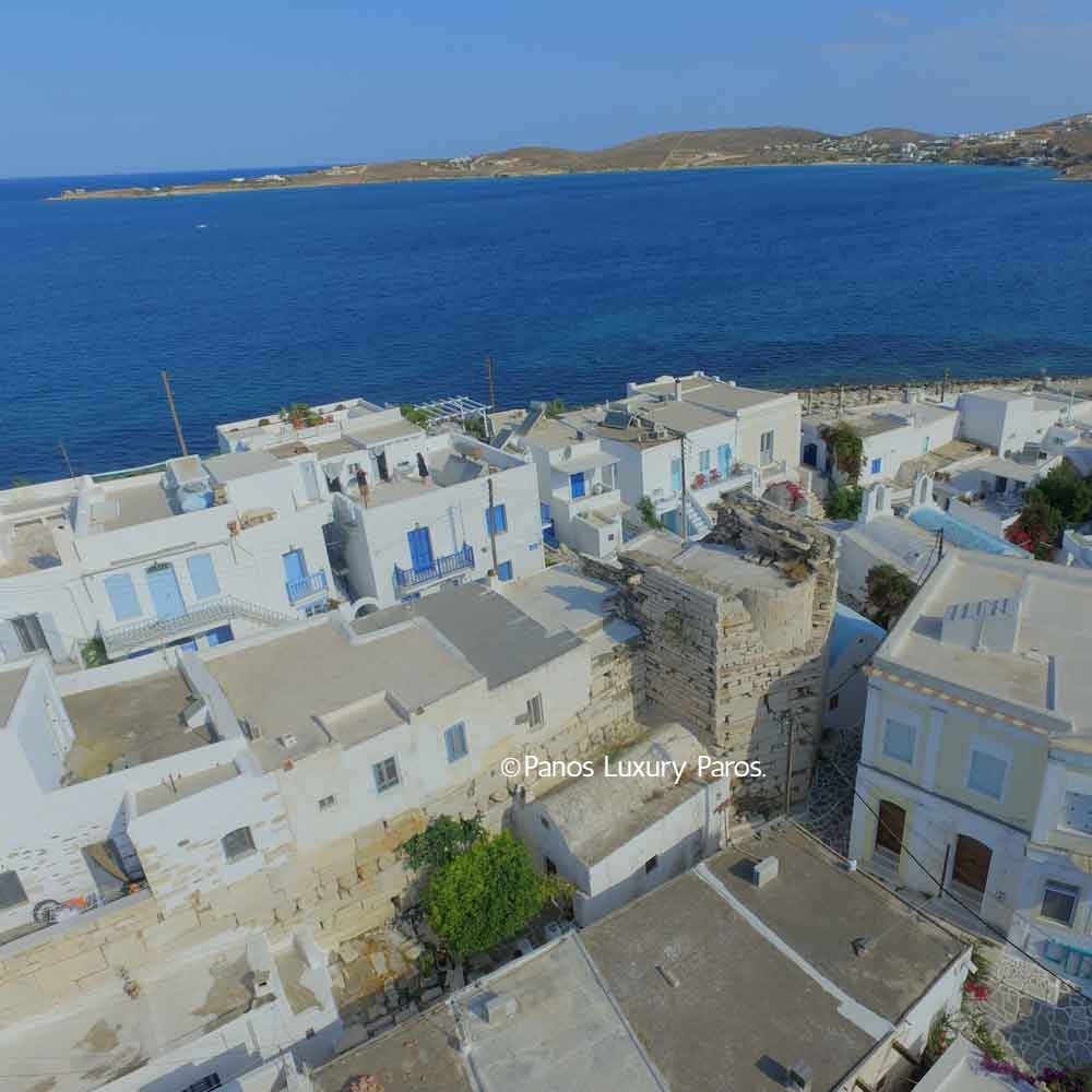Il Castello Franco a Paros