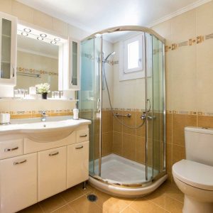 Bathroom - Panos Parikia Apartment