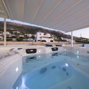 Parking Panos Apartments Parikia