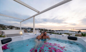 Paros for Couples: Romantic Experiences & Ideal Accommodation